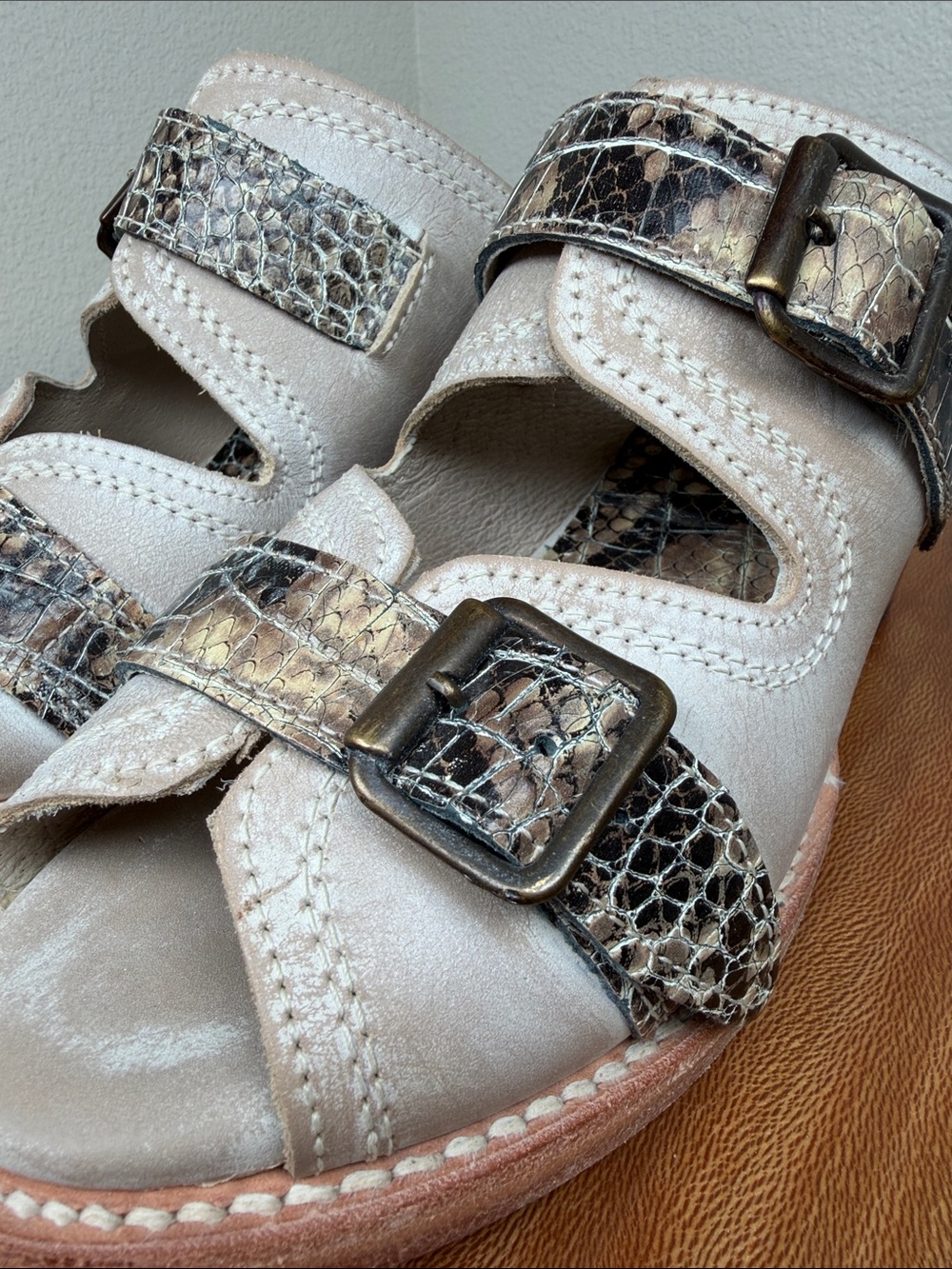 Freebird by Steven Caprice Leather Double Buckle Mule Sandals Block Heel Size 8 - Picture 9 of 16
